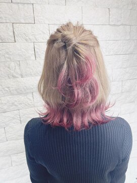 ラヴリア カミツ(LOVERIA KAMITSU) 裾カラー