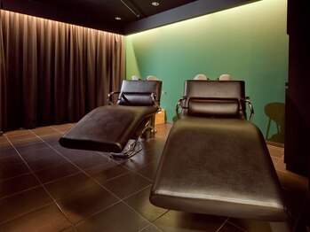 エイムヘアーフォーメン(Aim hair for men)の写真/【メンズ専門店】髪だけでなく身だしなみや自宅ケアもアドバイスします◇居心地の良い空間で癒しの時間を♪