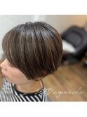 ナチュラルベージュ