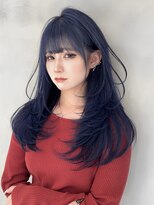 ロンド ジュルード 名古屋(Lond jeloud)&nbsp;お洒落可愛いネイビーブルー×レイヤーカット