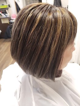 ラルーチェ(La Luce)の写真/ハイライトやインナーによる白髪ぼかしもオススメです。