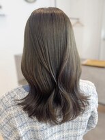 リアンバイアリュール(Lian by Allure) オリーブグレージュレイヤーカット韓国巻き