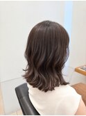 くすみブラウン