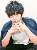 無造作刈り上げツーブロックマッシュネープレス