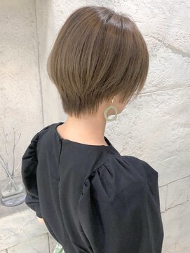 ガレリアエレガンテ 可児店(GALLARIA Elegante) オリーブベージュショート