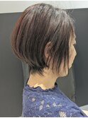 こなれヘア×ナチュラルブラウン×前下がりショートボブ