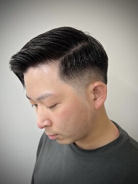 リバティシェアバーバー 銀座(LIBERTY SHARE BARBER) 雰囲気◎ツーブロ震災フェード/銀座メンズカット<理容室>東銀座