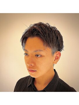 ヒロギンザ 秋葉原店(HIRO GINZA) センターパート ツーブロック