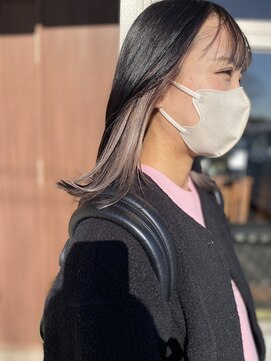 アティック(attic) イヤリングカラーホワイトピンク