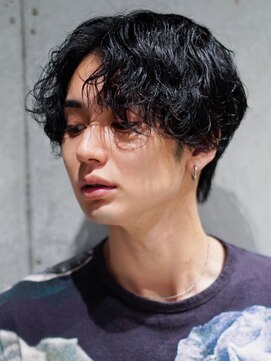 ライラ(Lyla) スパイラルセンターパート メンズ 下北沢