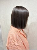 前下がりボブ
