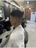 坊主フェード　バズカット