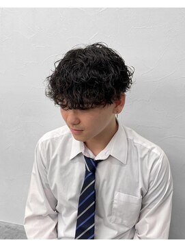 ソソ(soso) 波巻きでつくるプードルパーマ