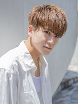 シティ(CITY) 小久保styleフェザーパーマグレーブルーカラー刈り上げショート