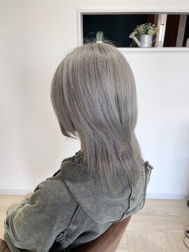 ラトット(Latot) ホワイトシルバー