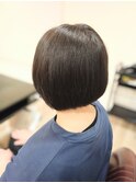 ショートボブ丸め8.30ブルーブラック