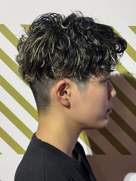 ビジネス爽やかソフトモスペインカール＋ハイライト