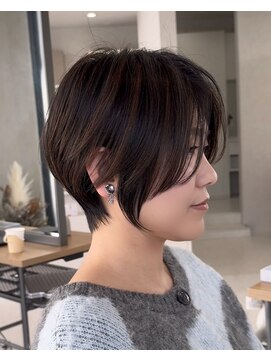 ネア(nea) ショートボブ