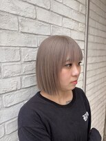 プリーク(preak)&nbsp;淡色ミルクティーベージュ×切りっぱなしボブ