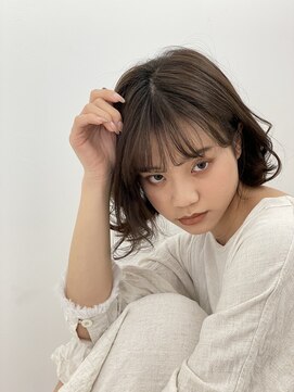 トレヘアー(tRe hair) ニュアンス ボブ グレージュ