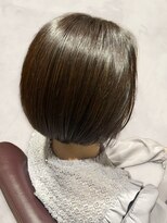 シンリア(ShinLia) 30代40代髪質改善ココアブラウン艶感ストレート透明感赤み消し