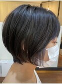 ナチュラルショートボブ × インナーシルバー