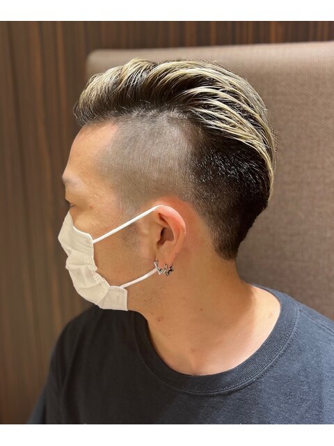 30代コンマヘアビジネスかき上げツイストパーマツーブロック