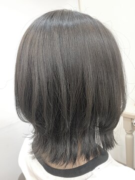 アルターリール(aL ter Rire) レイヤーボブ/ブルーブラック/福原遼華