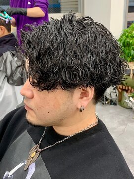 ジーニー 本厚木(Genie) 波巻きスパイラルパーマ/ハイライト/マッシュパーマ/ウルフ