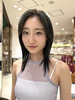 ピークアブー アヴェダ アトレ恵比寿(PEEK-A-BOO AVEDA)&nbsp;オリーブカラー／カーキカラー／レイヤーカット