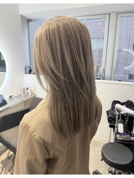 ホープ(hope) ミルクティーベージュ×レイヤーカット【大阪｜梅田駅】