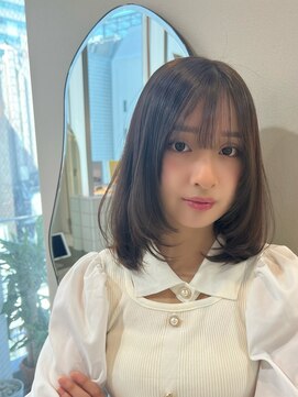 ルームバイシー 新宿(Loom. by Sea) イメチェン×美髪[ワイドバング/韓国/新宿/顔まわり]