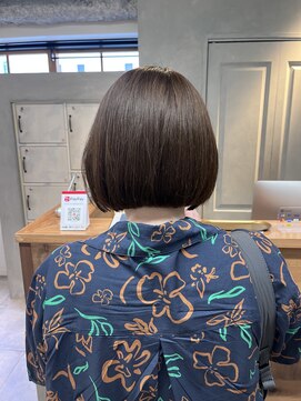 レス 伏見(LESS) 透明感ブラウン