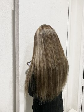 ギルマ(Girma) ハイライト×ロング