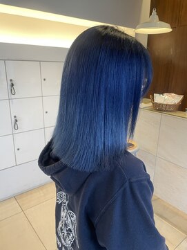 シベルバレー 横浜(sibell) 切りっぱなしボブタッセルボブ顔周りレイヤーオリーブ