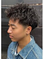 リア(Li'a)&nbsp;スパイキー×ルーズショートパーマ×ツイスト