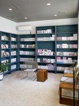 背伸びしすぎない、でも特別。仕事帰りや休日に「ふぅ」と一息つける、大人のためのリラックス空間