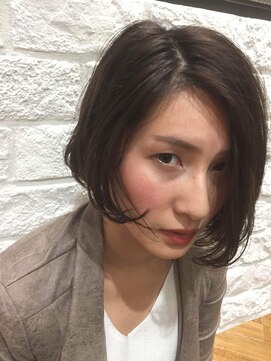 ハニー(HONEY by Chord) 大人前下がりボブ