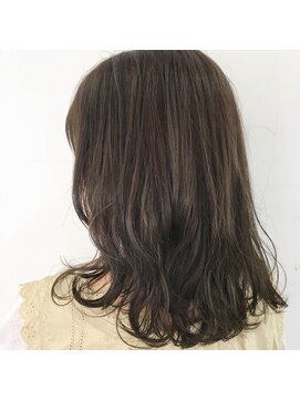 ファヴォリ(favori) 【favori 自由が丘】イルミナベージュカラー