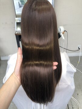 ガレリアエレガンテ 栄店(GALLARIA Elegante) 極上艶髪ストレート