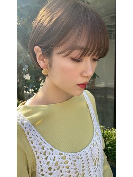 ミィ 浦和(mee) 【mee.】シアベージュブラウン　シースルーバング丸みショート