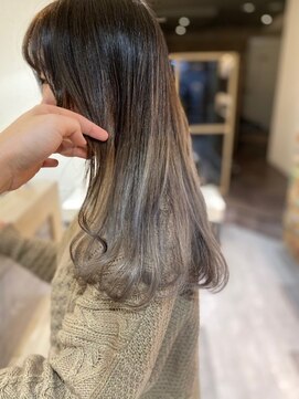 リコ エスト 上野店(lico est) グレージュカラー_グラデーションカラー_ブリーチオンカラー