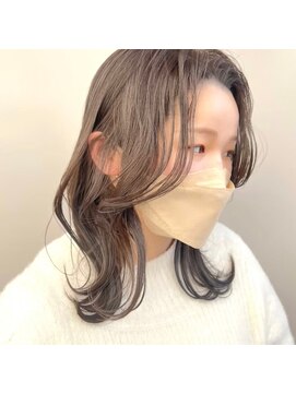 エストアール フクオカ 福岡博多店(est-r. Fukuoka) 王道カラー×ミルクティーベージュ