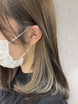 ジョリエス 目白店(Joliesse) 大人かわいいストレート切りっぱなしインナーカラー耳掛け小顔