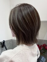 アミーゴ(AMIGO)&nbsp;レイヤーボブ×ハイライトカラー