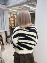 エン(eNN)&nbsp;外はねボブラベンダーミルクティー/くすみベージュ