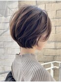 小顔ヘアふんわりショートブリーチなしカラー20代30代40代