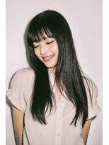 クロス(CROSS)&nbsp;夏の汗で乱れる髪でも自然なストレートを。髪質改善チューニング