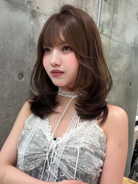 ロンドメリア 天神大名店(Lond Melia) レイヤーカット小顔に見せるヘア/韓国ヘア/髪質改善/福岡/天神