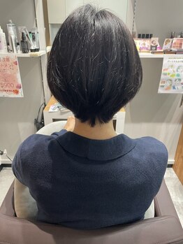 「顔タイプ診断/パーソナルカラー診断」ができるのが魅力◎あなたの「なりたい」を叶えます☆